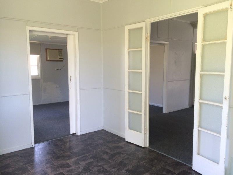 11 Wilson Street, Mossman QLD 4873