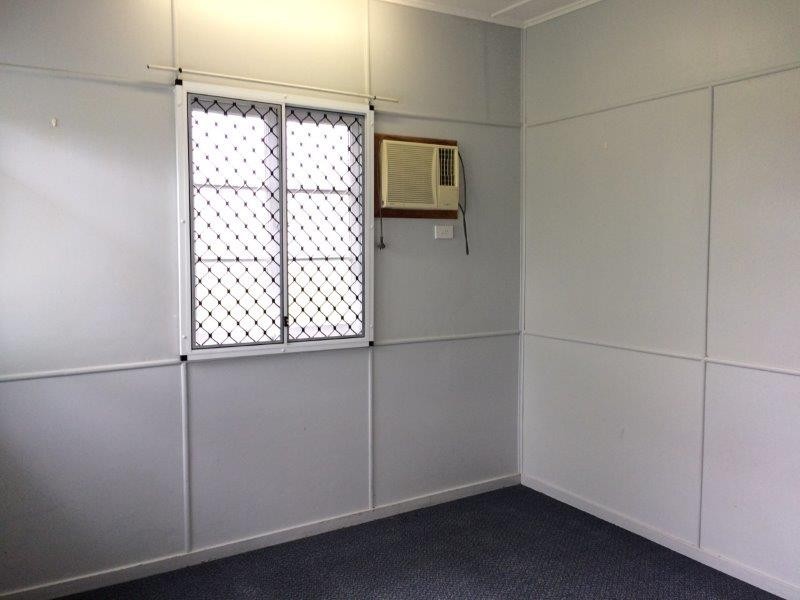 11 Wilson Street, Mossman QLD 4873