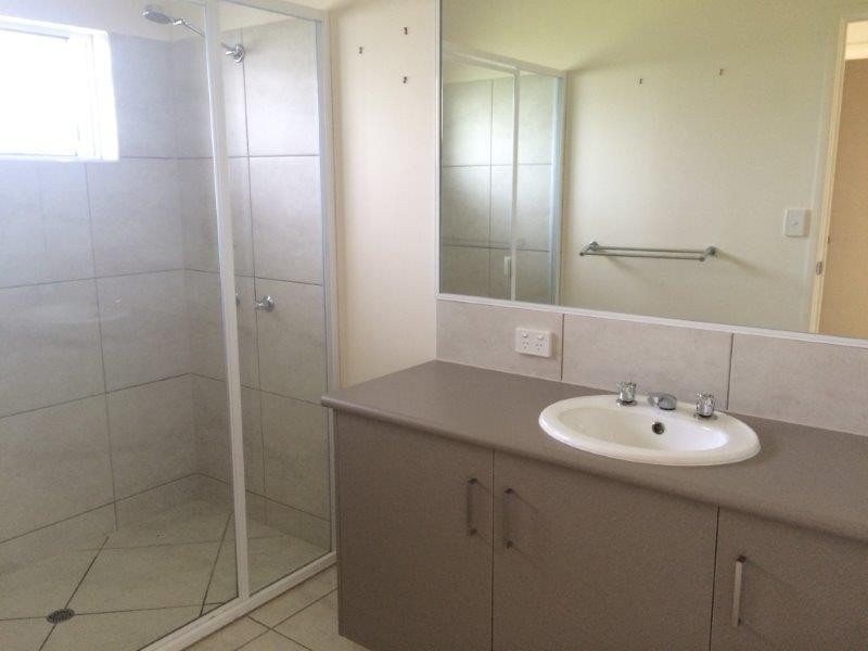 8 Spoonbill Close, Mossman QLD 4873