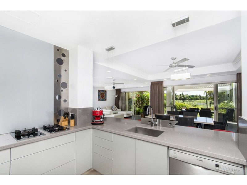 8/70 Nautilus Street (Paradise Links), Port Douglas QLD 4877