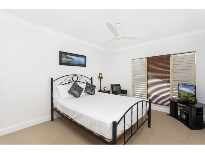 8/70 Nautilus Street (Paradise Links), Port Douglas QLD 4877