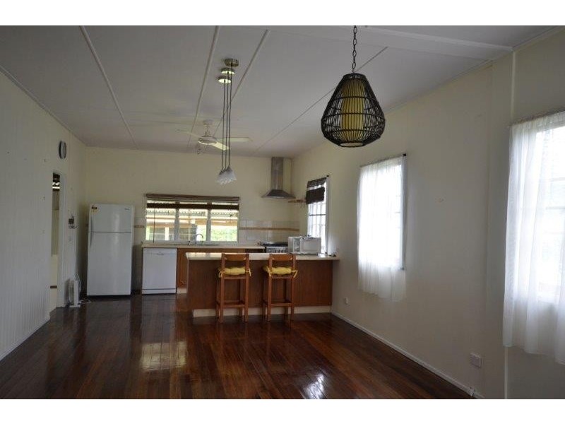 49 Pringle Street, Mossman QLD 4873
