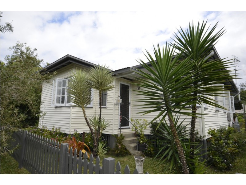 49 Pringle Street, Mossman QLD 4873