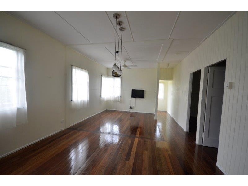 49 Pringle Street, Mossman QLD 4873