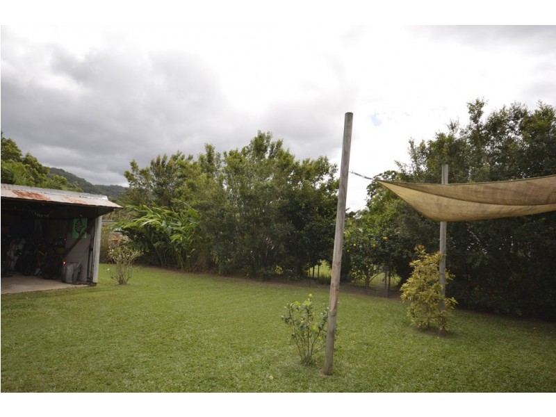 49 Pringle Street, Mossman QLD 4873