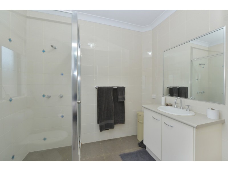 9 Gerygone Close, Mossman QLD 4873