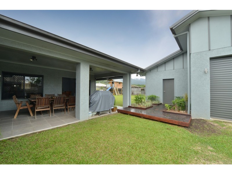 9 Gerygone Close, Mossman QLD 4873