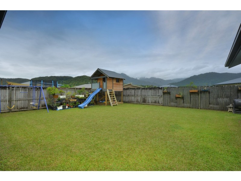 9 Gerygone Close, Mossman QLD 4873