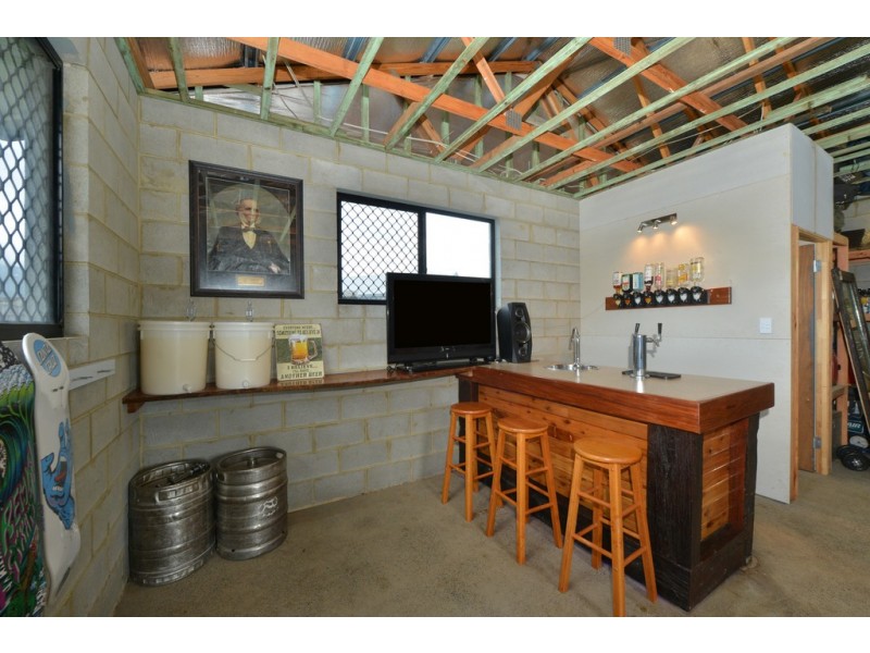 9 Gerygone Close, Mossman QLD 4873