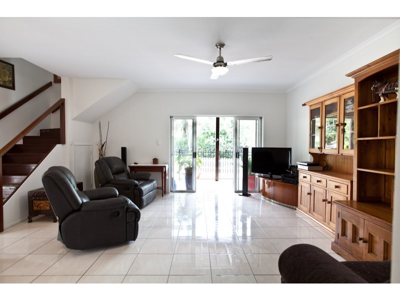 17 Pecten Avenue, Port Douglas QLD 4877