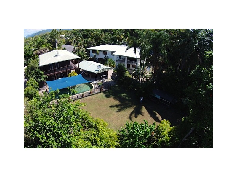 17 Pecten Avenue, Port Douglas QLD 4877
