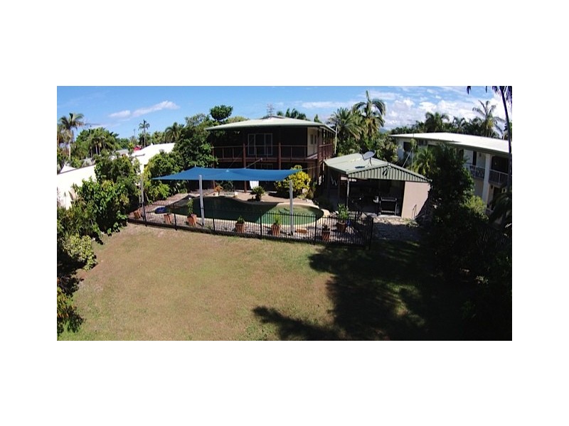17 Pecten Avenue, Port Douglas QLD 4877