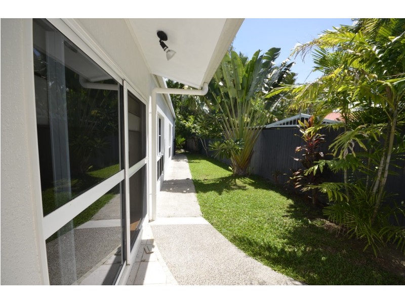 24 Endeavour Street, Port Douglas QLD 4877