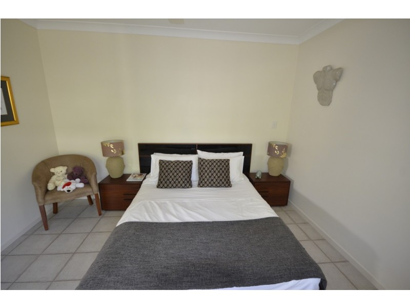 24 Endeavour Street, Port Douglas QLD 4877