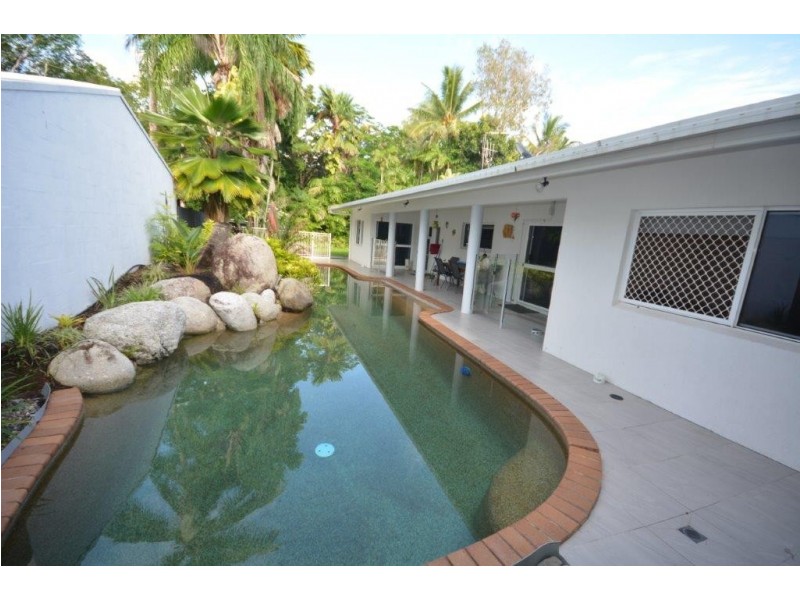 24 Endeavour Street, Port Douglas QLD 4877