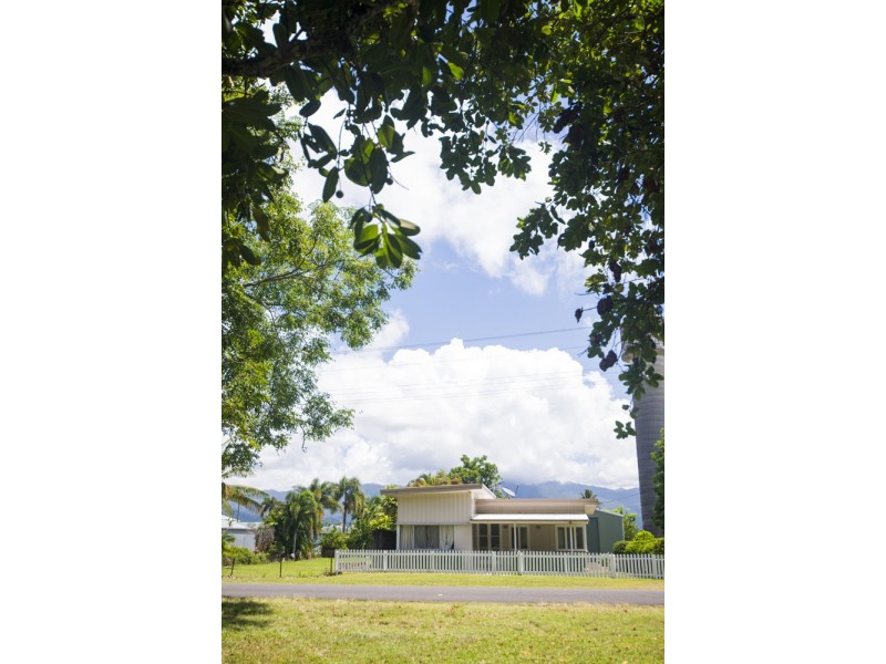 68 Marine Parade, Newell QLD 4873