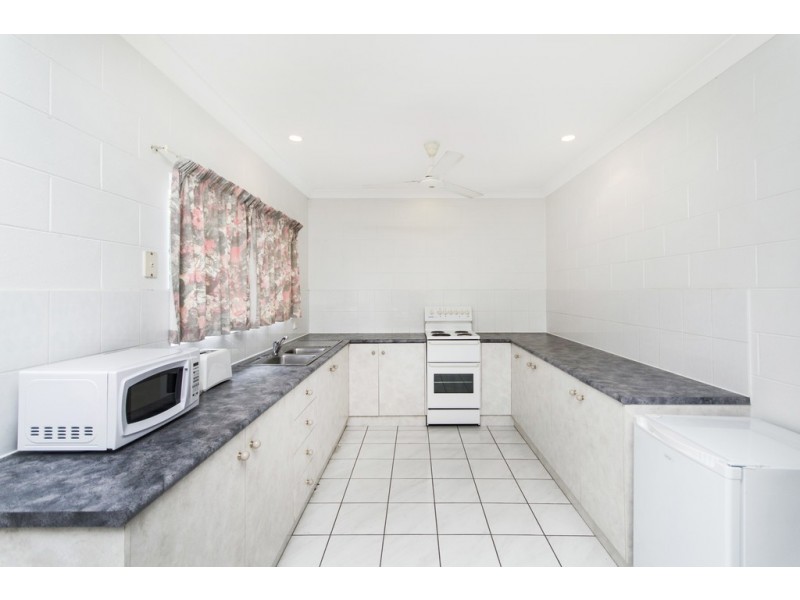 11a Johnston Road, Mossman QLD 4873