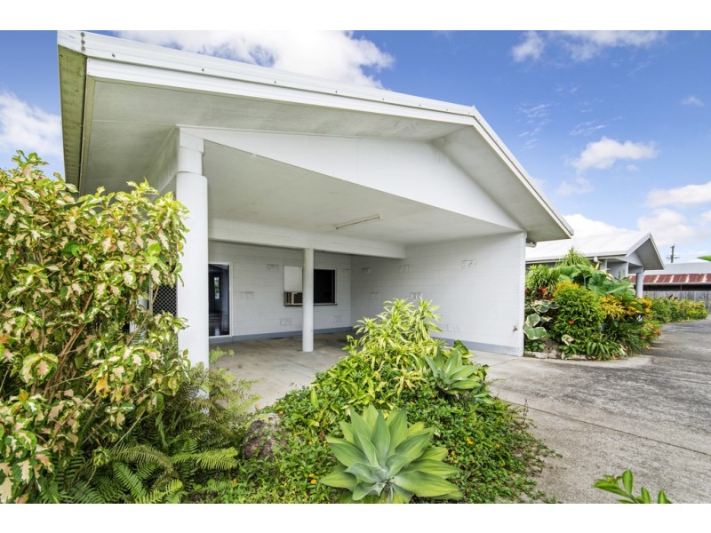 11a Johnston Road, Mossman QLD 4873