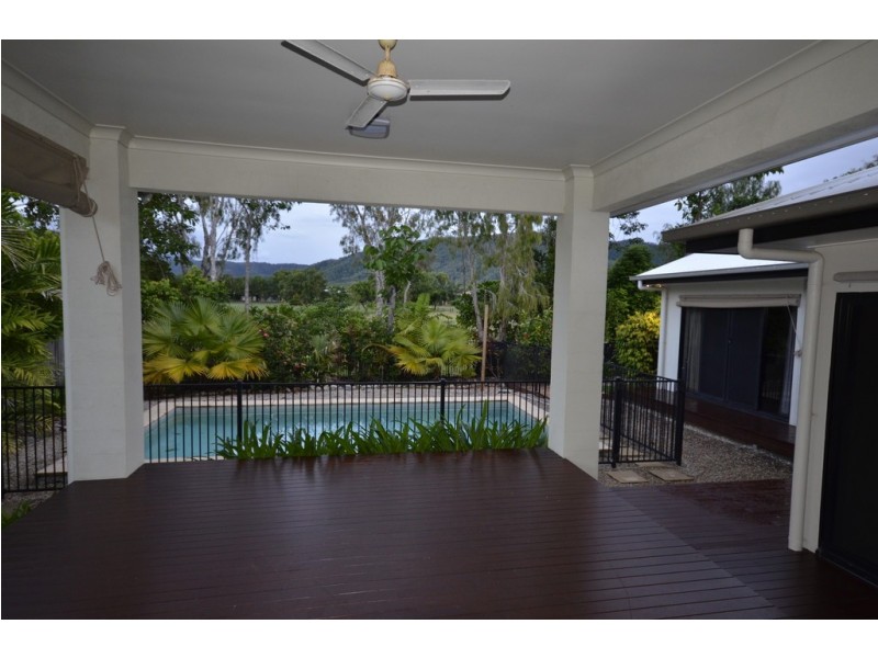 20 Sandpiper Street, Port Douglas QLD 4877