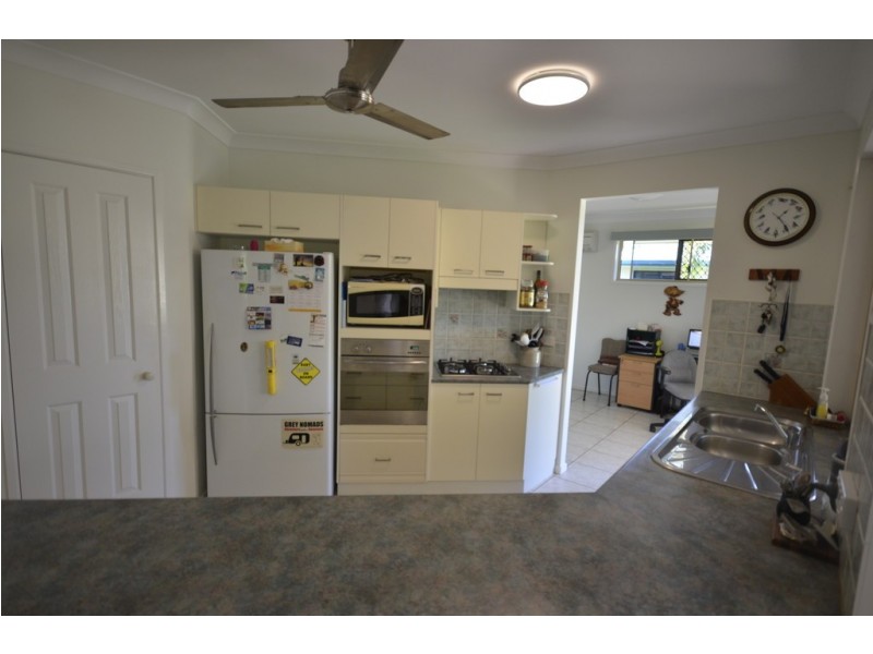 3 Coulthard Close, Newell QLD 4873