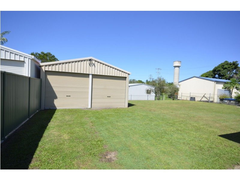 3 Coulthard Close, Newell QLD 4873