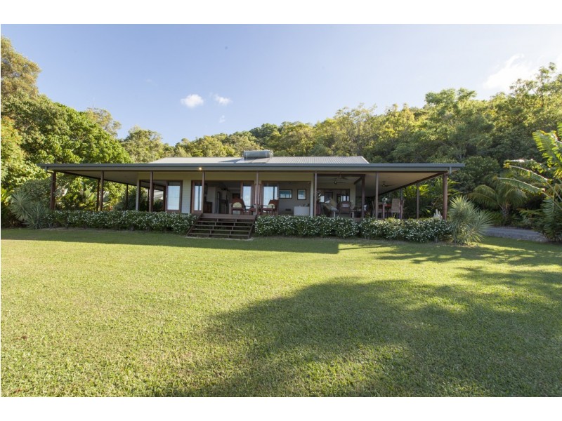 71 Crees Road, Port Douglas QLD 4877
