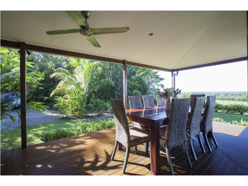 71 Crees Road, Port Douglas QLD 4877
