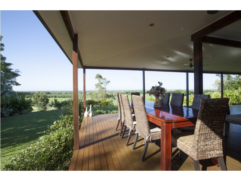 71 Crees Road, Port Douglas QLD 4877