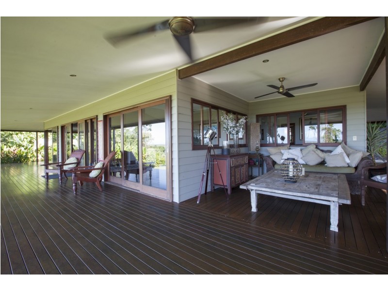 71 Crees Road, Port Douglas QLD 4877