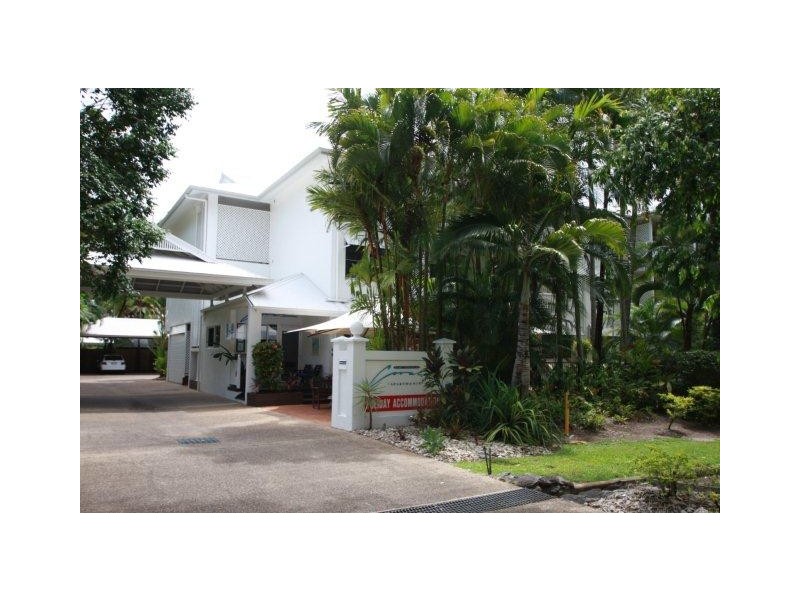 106 Cnr Blake/Davidson St (Coral Apts), Port Douglas QLD 4877