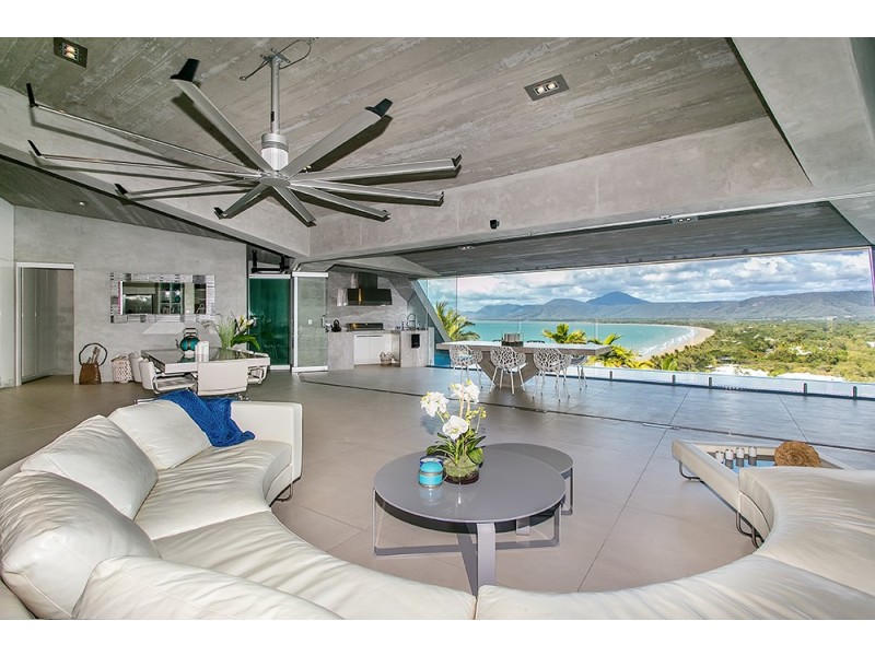 20 Island Point Road, Port Douglas QLD 4877