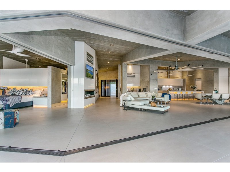 20 Island Point Road, Port Douglas QLD 4877