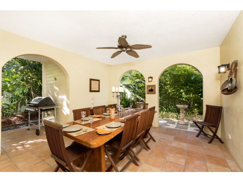 2 Murphy Street, Port Douglas QLD 4877