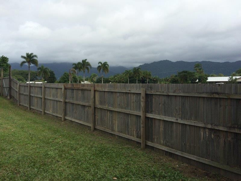 24 Junction Road, Mossman QLD 4873