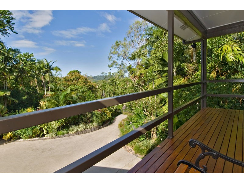 9 Coral Sea Drive, Mossman QLD 4873