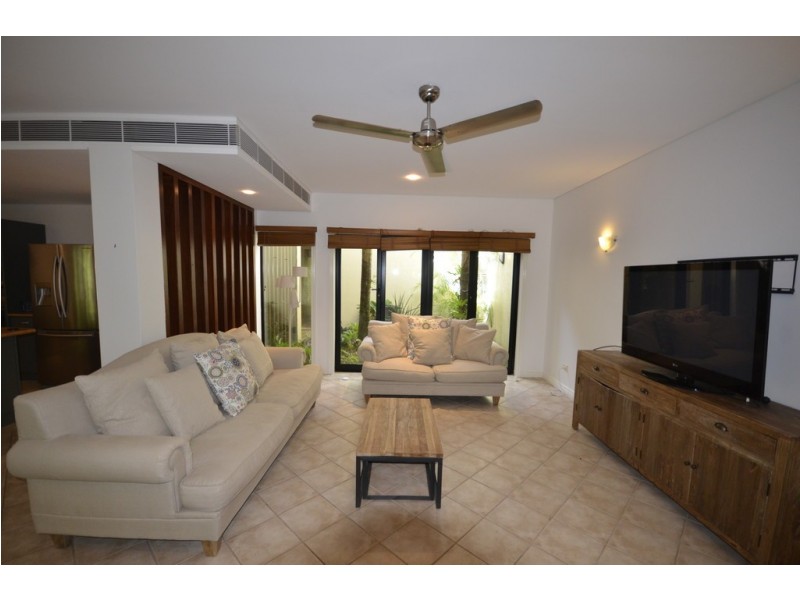 Villa 9/18 St Crispins Ave (Thornton St Crispins), Port Douglas QLD 4877