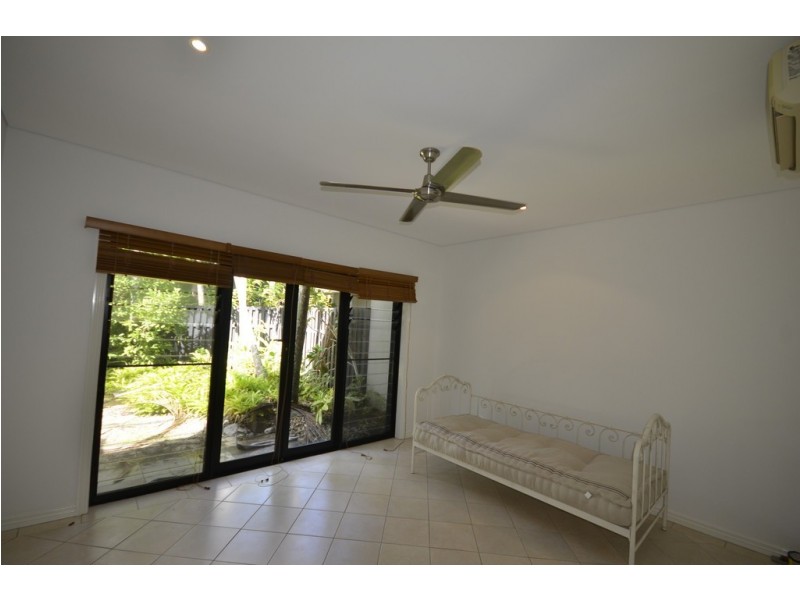 Villa 9/18 St Crispins Ave (Thornton St Crispins), Port Douglas QLD 4877