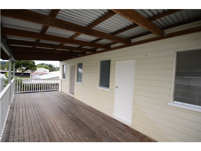 15 Johnston Road, Mossman QLD 4873