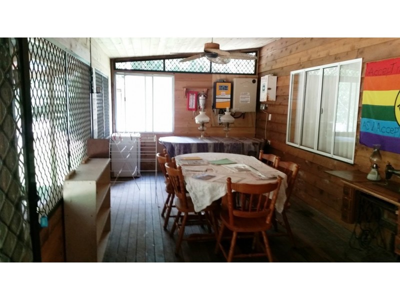 10 White Beech Road, Daintree QLD 4873