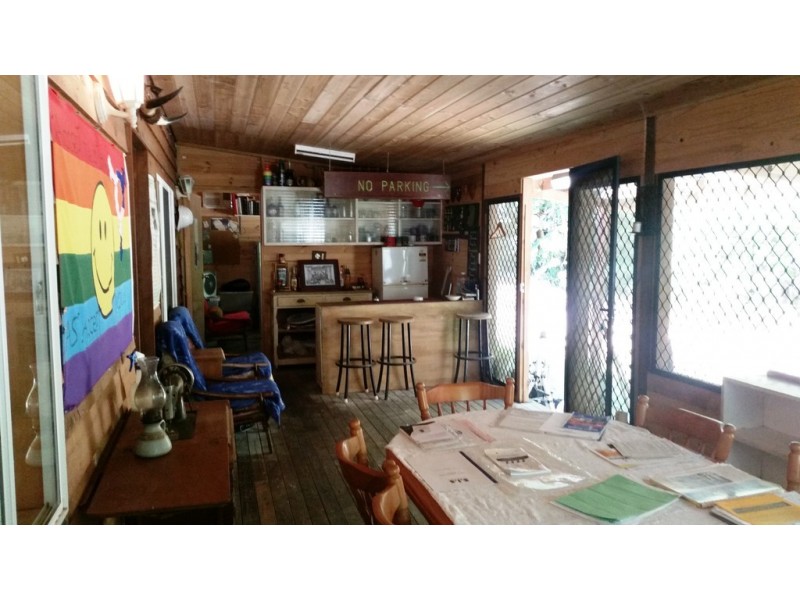 10 White Beech Road, Daintree QLD 4873