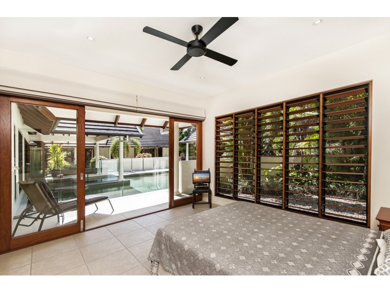 2/14 Barrier St (The Sands), Port Douglas QLD 4877