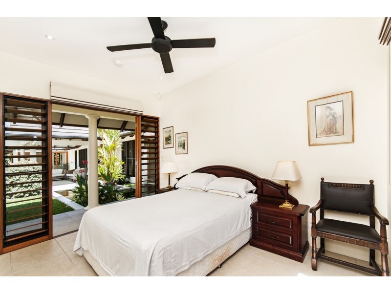 2/14 Barrier St (The Sands), Port Douglas QLD 4877
