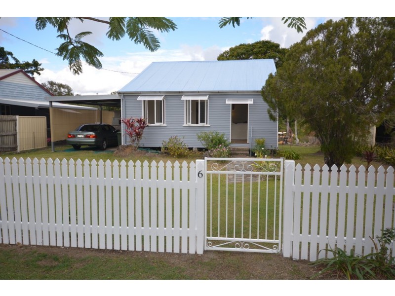 6 Vains Close, Mount Molloy QLD 4871