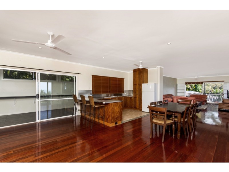 1301 Mossman Daintree Road, Rocky Point QLD 4873