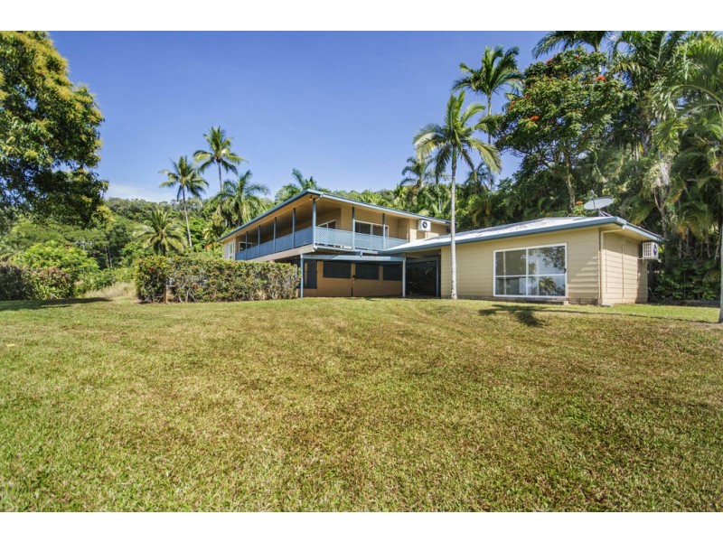 1301 Mossman Daintree Road, Rocky Point QLD 4873