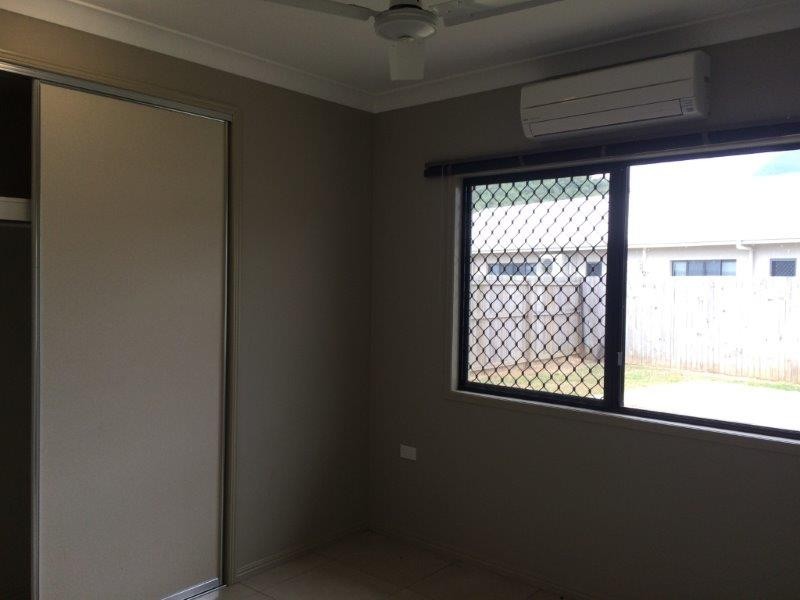 3 Spoonbill Close, Mossman QLD 4873