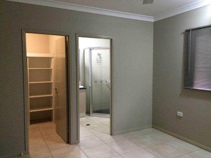3 Spoonbill Close, Mossman QLD 4873