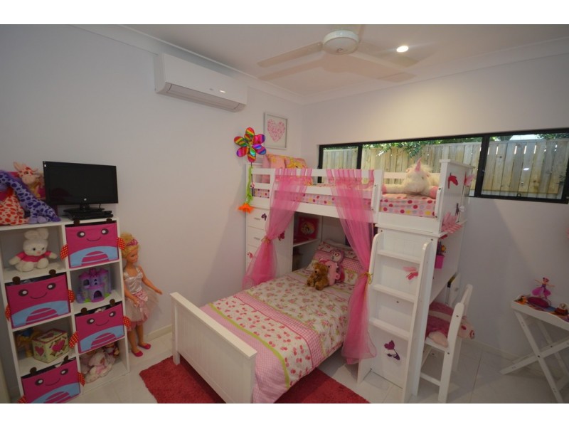 3 Yidi Close, Cooya Beach QLD 4873