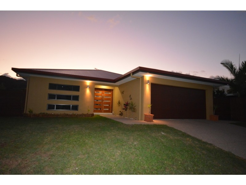 3 Yidi Close, Cooya Beach QLD 4873