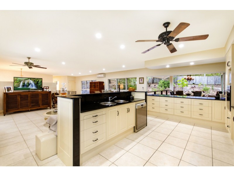 5253 Captain Cook Highway, Port Douglas QLD 4877